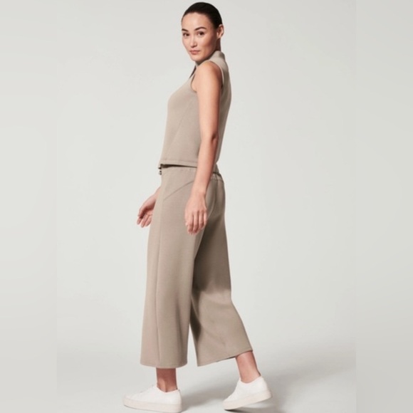 Spanx air essentials wide leg cropped pants fawn tan - Picture 2 of 5